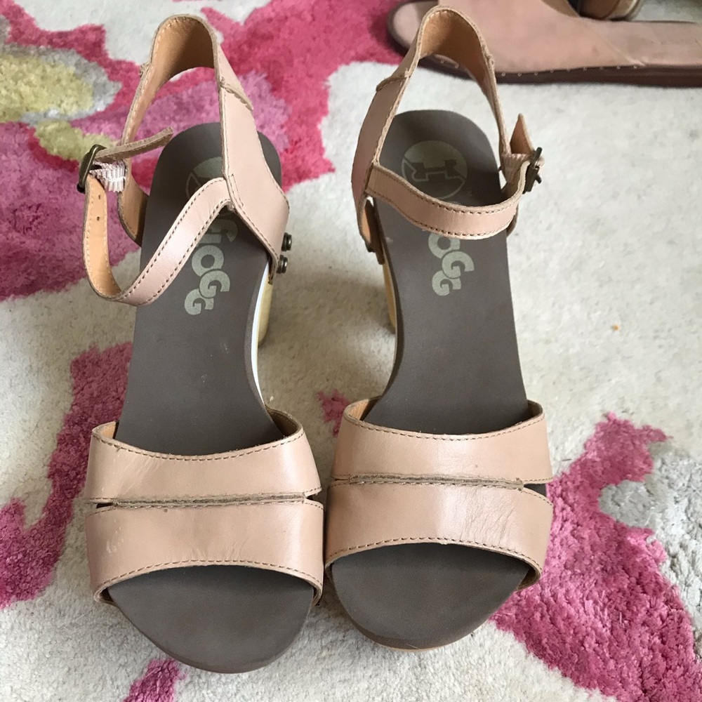 FLOGG heeled sandals